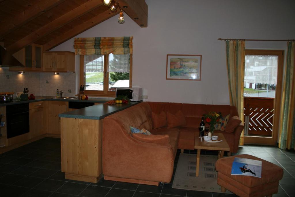 Ferienwohnungen Franz Pfeifer / Beatrice Roduner Gaschurn Zimmer foto